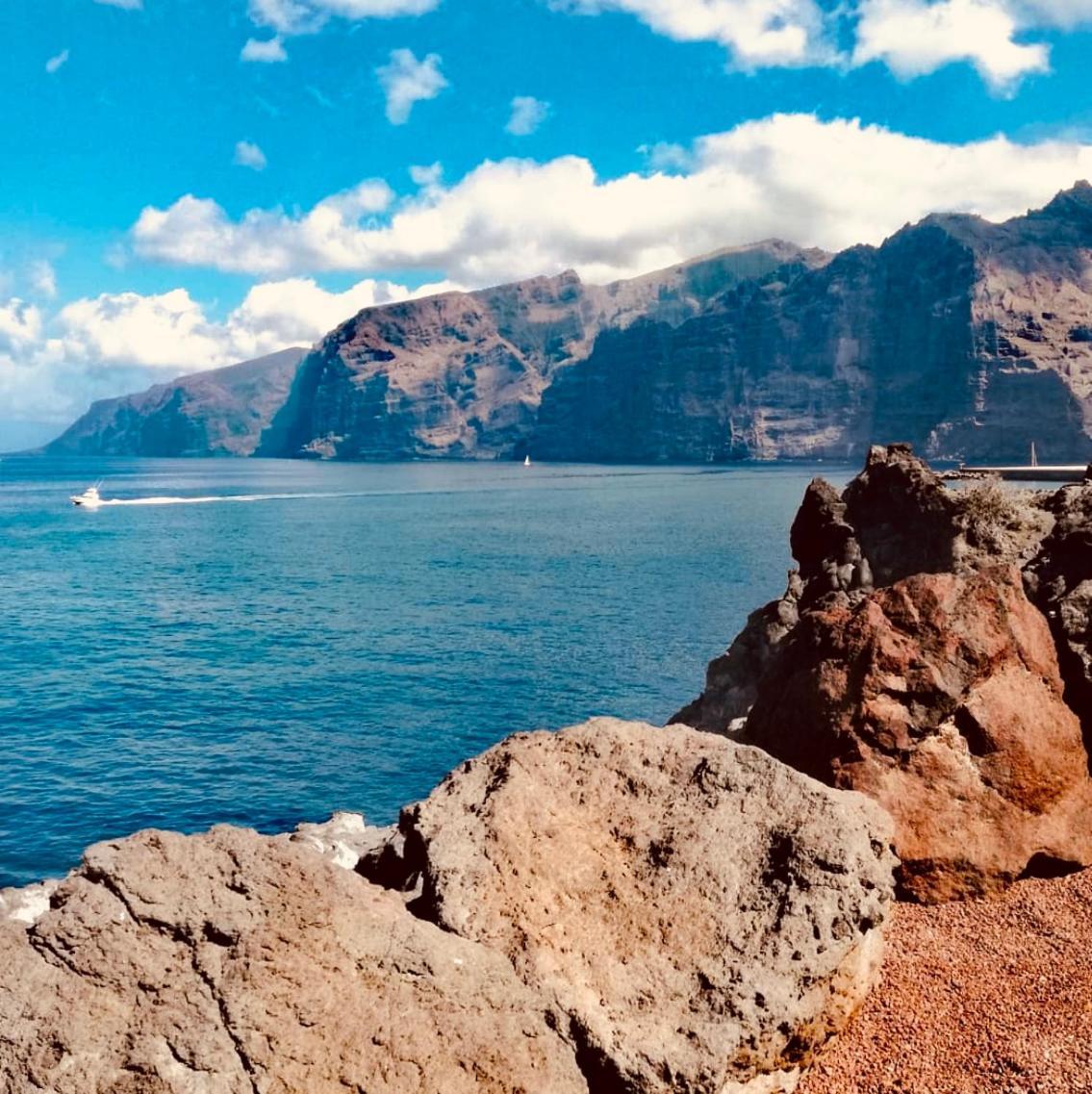Casa Hugo - Ocean View, Quiet Pool, Fibre Net, Los Gigantes 圣地亚哥港 外观 照片