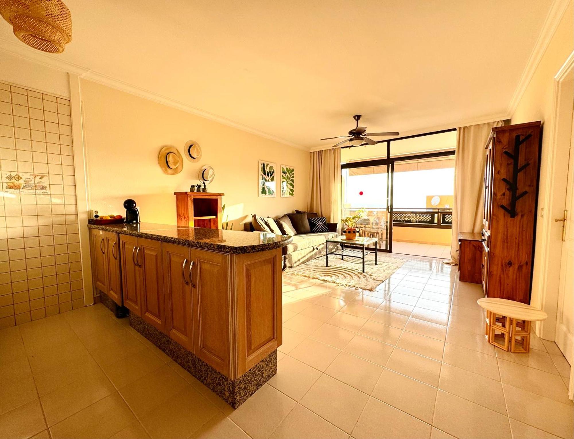 Casa Hugo - Ocean View, Quiet Pool, Fibre Net, Los Gigantes 圣地亚哥港 外观 照片